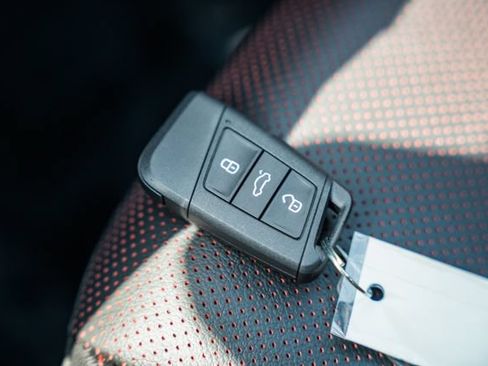 Used 2023 Volkswagen Jetta GLI Autobahn FWD image 44