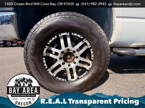Used 2005 Dodge Ram 2500 Truck ST AWD/4WD image 23