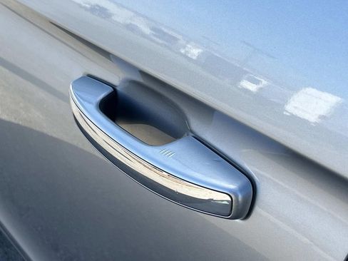 Used 2024 Ford Expedition Max Limited image 16