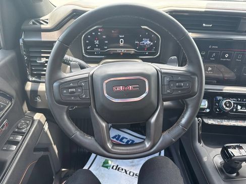 Used 2025 GMC Sierra 1500 AT4 w/ AT4 Premium Package AWD/4WD image 24
