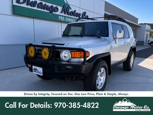 Used 2007 Toyota FJ Cruiser 4WD image 1