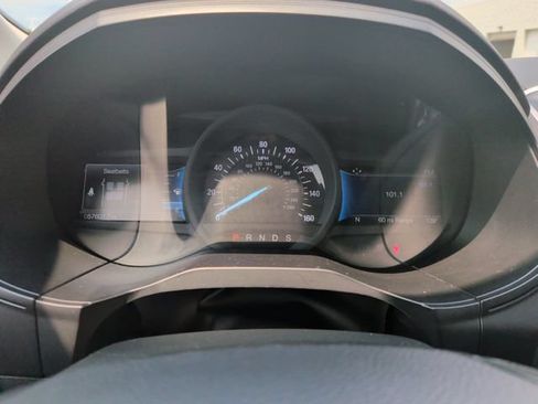 Used 2024 Ford Edge SEL AWD/4WD image 16