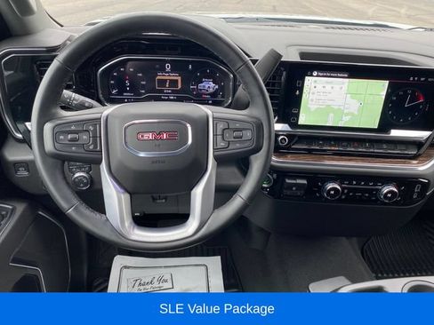 Certified 2024 GMC Sierra 1500 SLE w/ Preferred Package AWD/4WD image 7