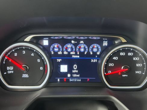 Used 2021 Chevrolet Tahoe Premier w/ Premium Package AWD/4WD image 15