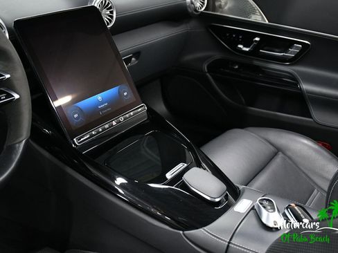 Used 2022 Mercedes-Benz SL 63 AMG 4MATIC image 37