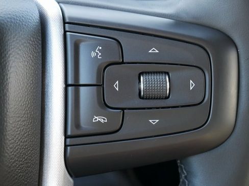 Used 2024 GMC Sierra 1500 Elevation image 23