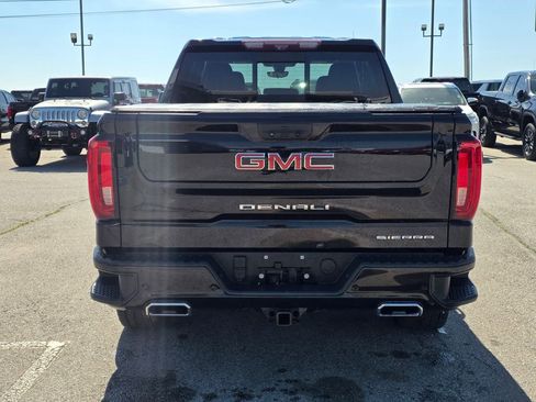 Used 2020 GMC Sierra 1500 Denali w/ Denali Premium Package image 6