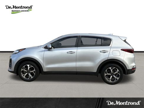 Used 2020 Kia Sportage LX image 8