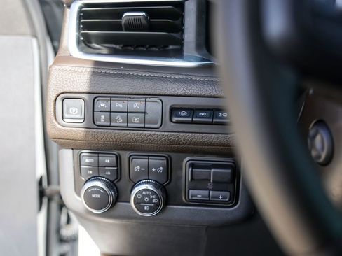 Used 2024 GMC Yukon XL Denali w/ Max Trailering Package image 15