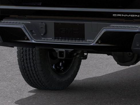 New 2026 GMC Canyon Denali AWD/4WD image 14