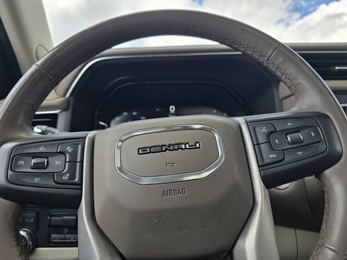 Used 2023 GMC Yukon Denali w/ Max Trailering Package AWD/4WD image 26