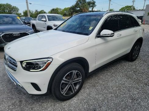 Used 2021 Mercedes-Benz GLC 300 image 1
