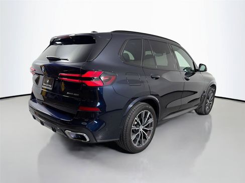 Used 2025 BMW X5 sDrive40i w/ M Sport Package RWD image 5