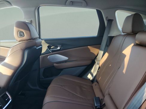 New 2026 Acura RDX w/Advance Package image 11