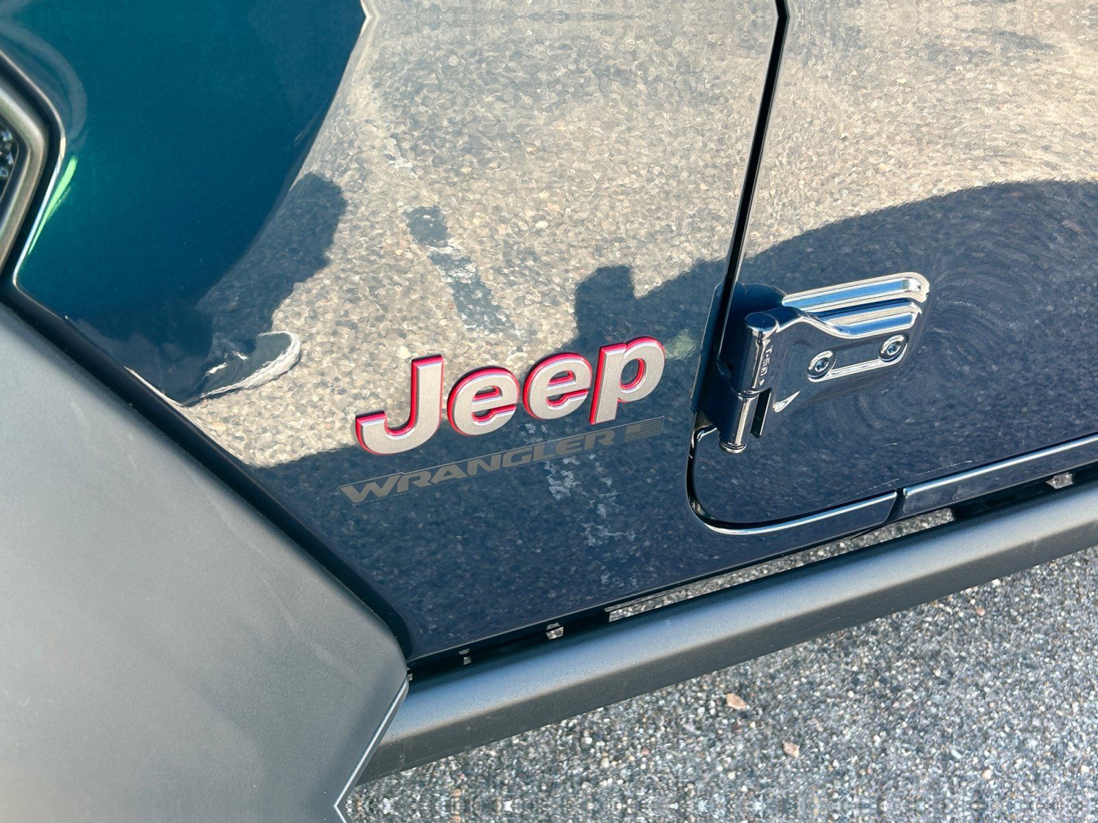 Used 2025 Jeep Wrangler Unlimited Rubicon AWD/4WD image 23