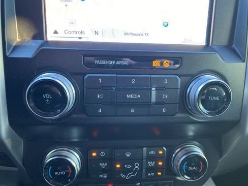 Used 2019 Ford F350 Platinum w/ Platinum Ultimate Package image 28