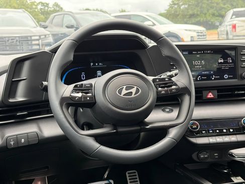 New 2026 Hyundai Elantra Sport FWD image 24