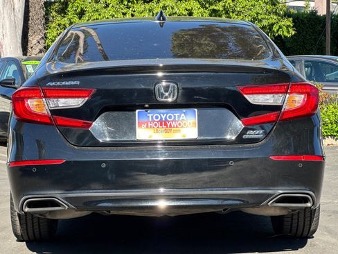 Used 2019 Honda Accord Touring image 5