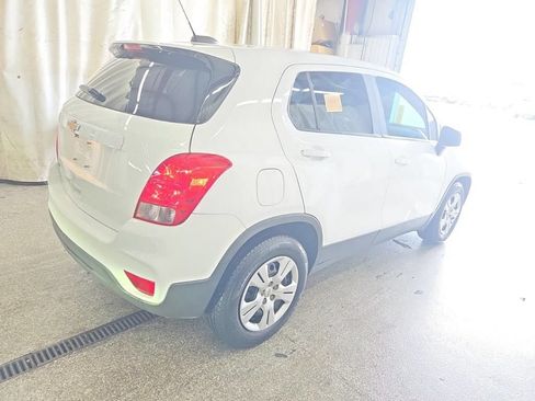 Used 2019 Chevrolet Trax LS FWD image 10