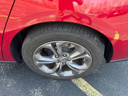 Certified 2024 Honda Accord EX image 7