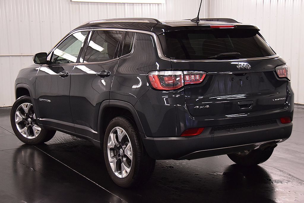 Used 2018 Jeep Compass Limited w/ Navigation Group AWD/4WD image 5