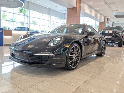 Used 2016 Porsche 911 Carrera Black Edition image 3