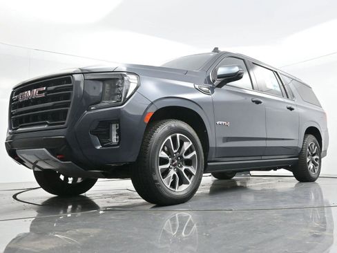 Used 2021 GMC Yukon XL AT4 w/ AT4 Premium Plus Package AWD/4WD image 56