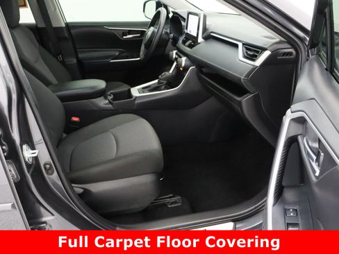 Used 2024 Toyota RAV4 XLE w/ Convenience Package image 39