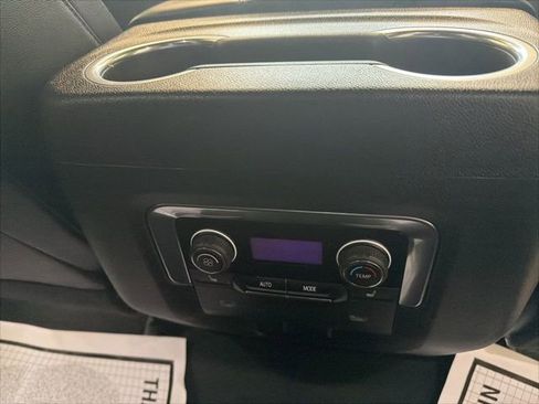 Used 2021 Chevrolet Tahoe LT w/ LT Signature Package image 43