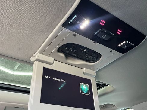 Used 2017 GMC Yukon XL Denali w/ Open Road Package image 21