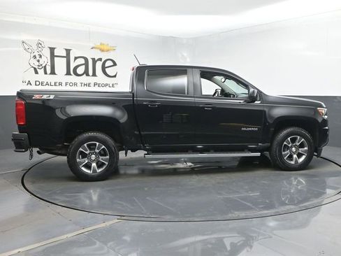 Used 2020 Chevrolet Colorado Z71 w/ LPO, Premium Interior Package image 36
