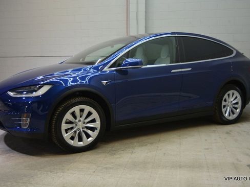 Used 2019 Tesla Model X 100D image 35