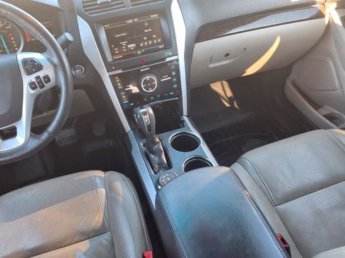 Used 2014 Ford Explorer Limited w/ Equipment Group 301A image 13
