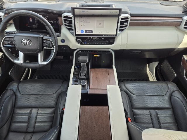 Used 2023 Toyota Sequoia Capstone AWD/4WD image 25