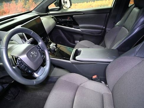 Used 2024 Toyota bZ4X XLE image 24