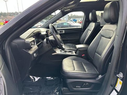 Used 2020 Ford Explorer Limited image 9