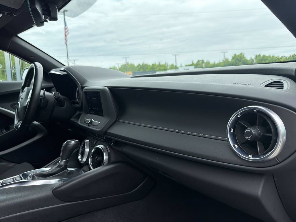 Used 2023 Chevrolet Camaro LT RWD image 27
