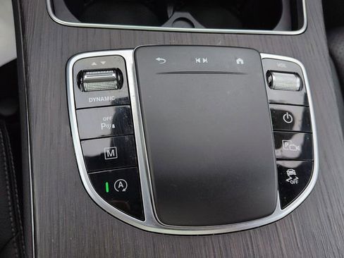 Used 2022 Mercedes-Benz GLC 300 4MATIC image 25