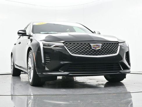 Certified 2025 Cadillac CT4 Premium Luxury image 40