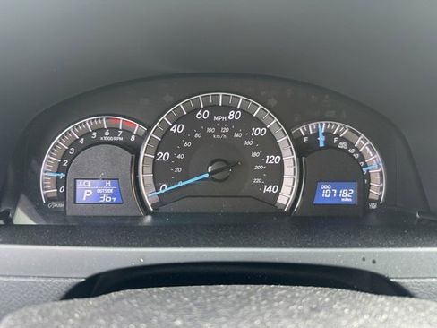 Used 2014 Toyota Camry SE image 8