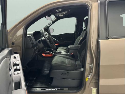 Used 2023 Nissan Frontier PRO-4X w/ Pro Convenience Package image 11