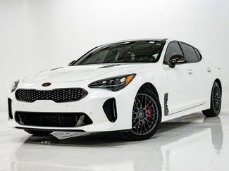 Used 2018 Kia Stinger GT1 video 1