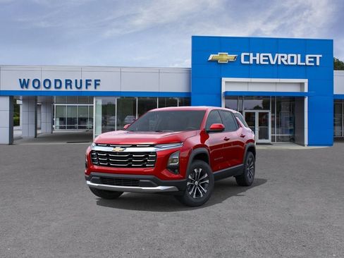 New 2027 Chevrolet Equinox LT w/ Convenience Package II FWD image 8