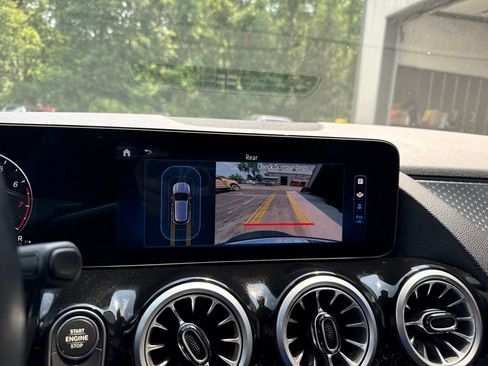 Used 2025 Mercedes-Benz GLA 250 4MATIC image 28