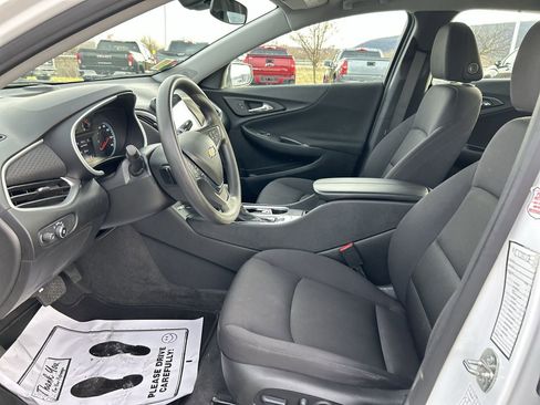 Used 2024 Chevrolet Malibu LT image 22