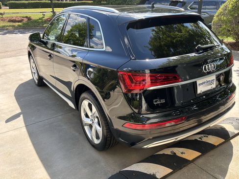 Used 2021 Audi Q5 2.0T Premium Plus w/ Premium Plus Package AWD/4WD image 8