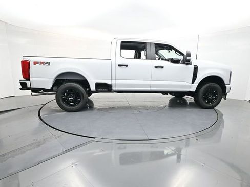 New 2026 Ford F250 4x4 Crew Cab Super Duty image 8
