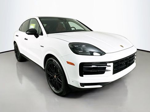New 2026 Porsche Cayenne E-Hybrid Coupe image 7
