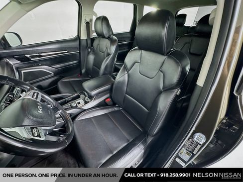 Used 2023 Kia Telluride S FWD image 22