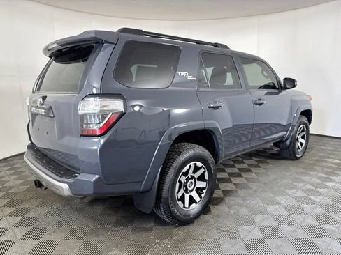 Used 2024 Toyota 4Runner TRD Off-Road AWD/4WD image 3